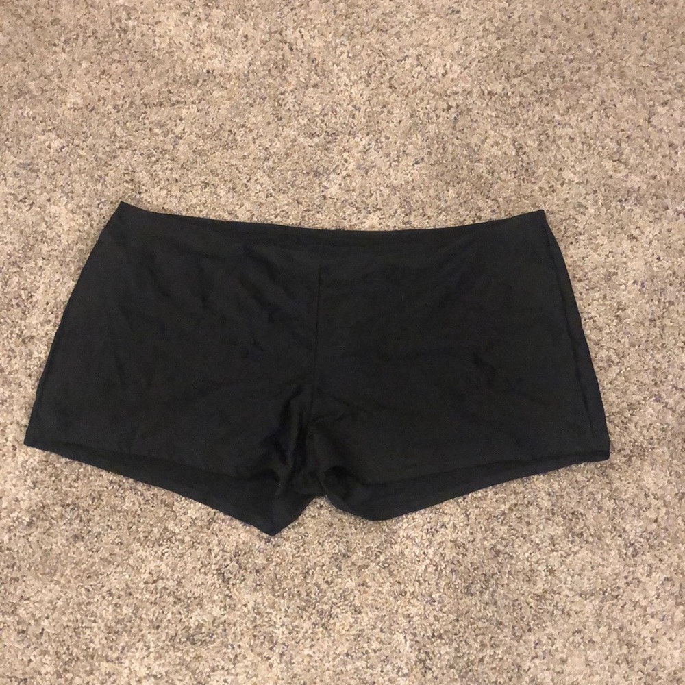 Swim bottoms size XL